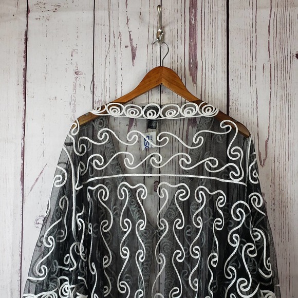 Step In Style Shawl Wrap Womens Size Large Sheer Embroidered Black - Picture 6 of 7